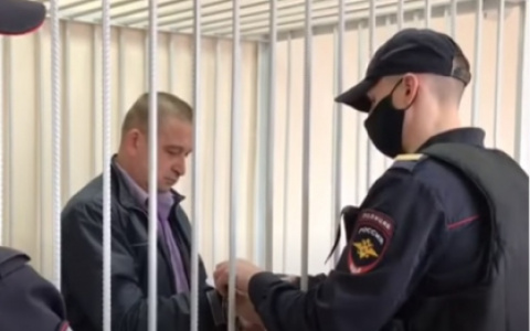В Кирове адвокат пытался обмануть своего клиента на 656 тысяч рублей