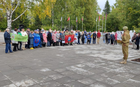 В Кирове почтили память погибших в блокадном Ленинграде: фото