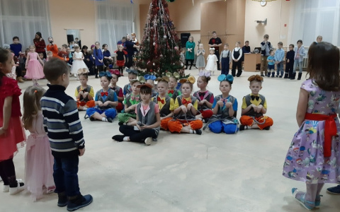 В Кирове планируется отменить торжественное открытие новогодних елок из-за коронавируса